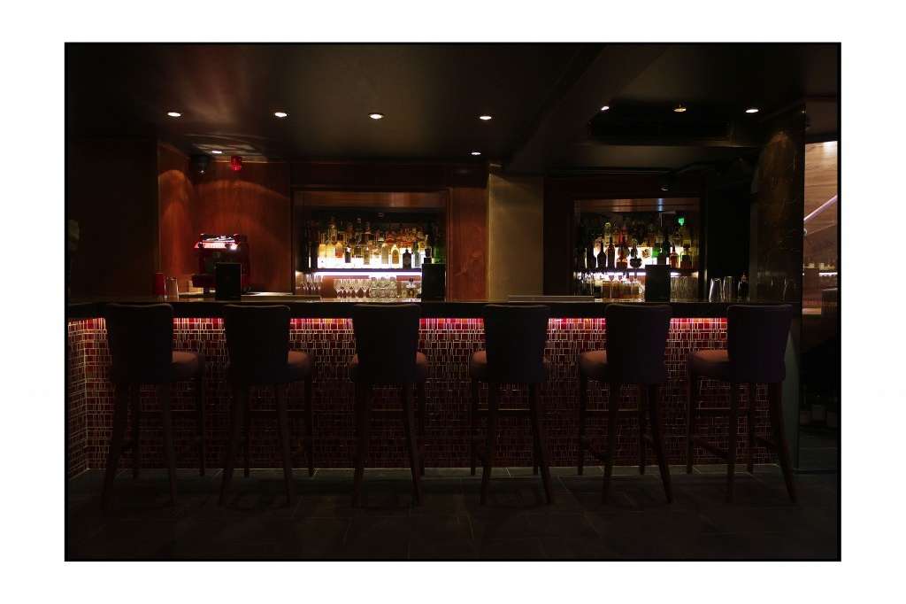 Party venues in London: L'etranger Restaurant