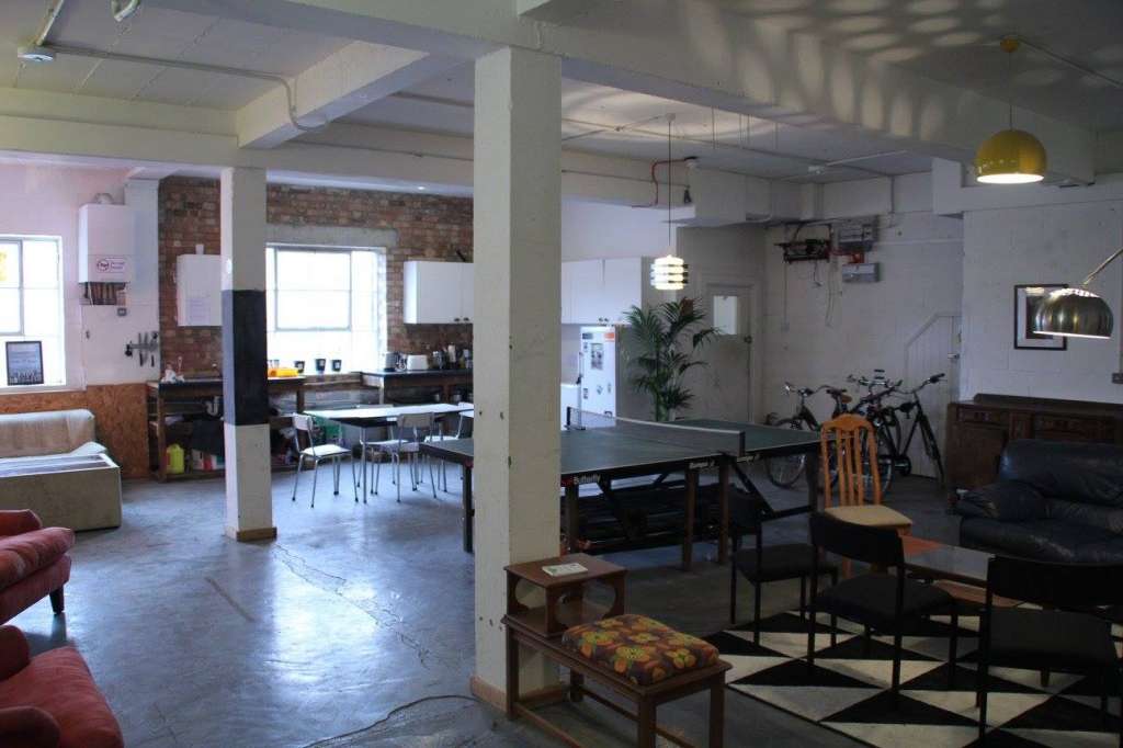 Salon