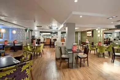 Party venues in London: Slug and Lettuce County Hall