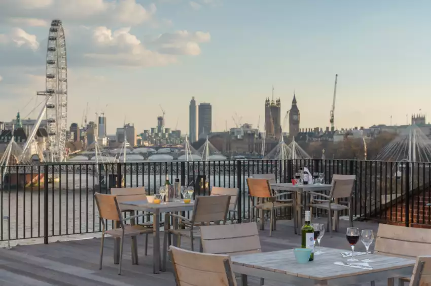 Conference venues in London: IET London: Savoy Place