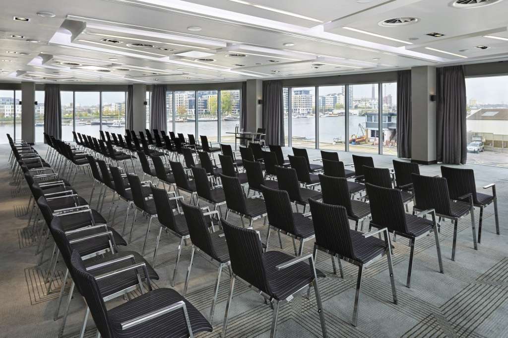 Conference venues in London: Crowne Plaza London-Battersea