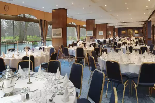 Royal Thames Yacht Club