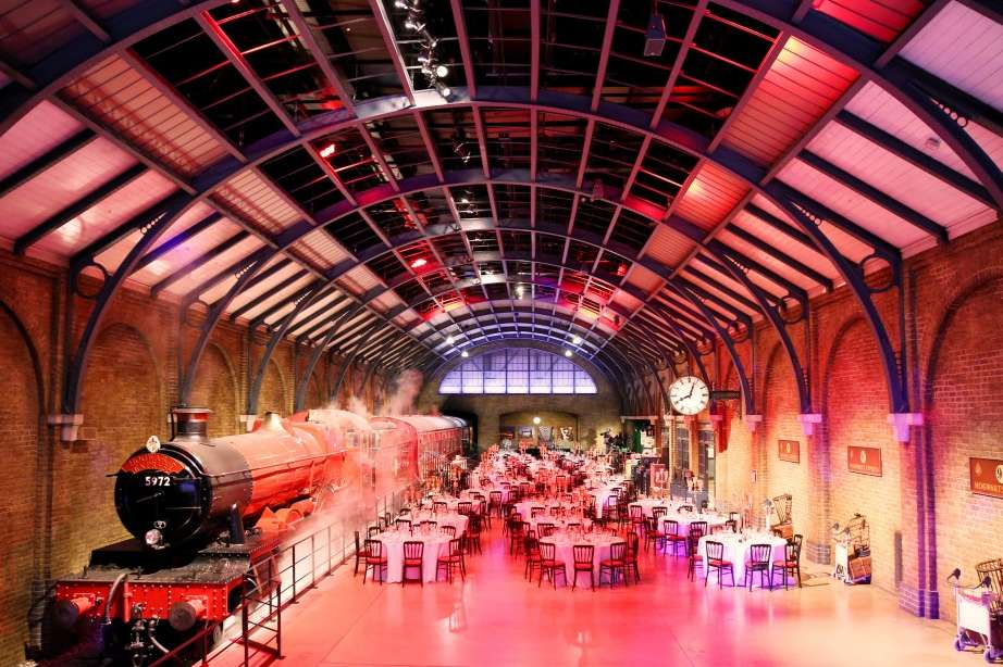 Warner Bros. Studio Tour London - The Making of Harry Potter