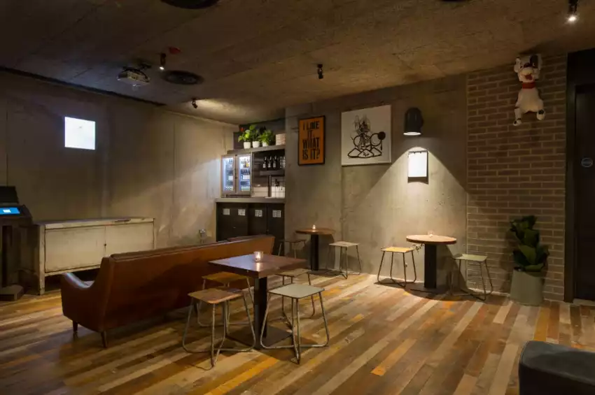Conference venues in London: Heist Bank Conference venues in London: Heist Bank