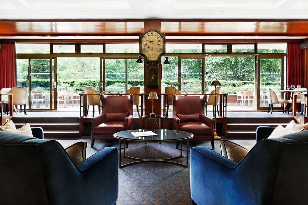 The Britannia Bar 