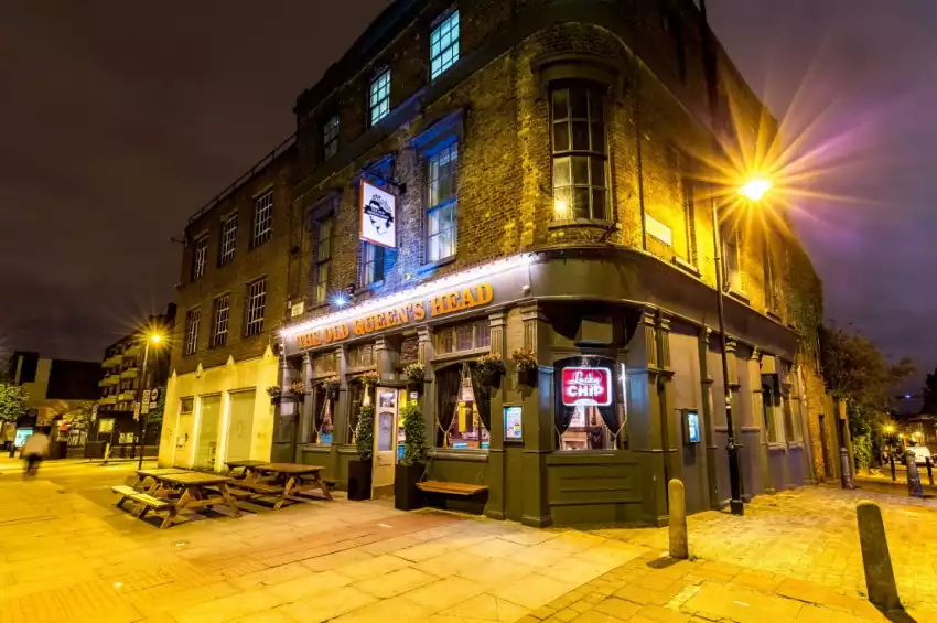 Party venues in London: The Old Queens Head Party venues in London: The Old Queens Head