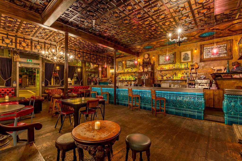 The Old Queens Head