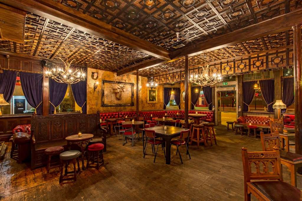 The Old Queens Head