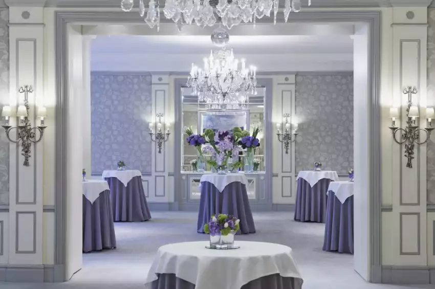 Christmas Party Venue in London : The Savoy Christmas Party Venue in London : The Savoy