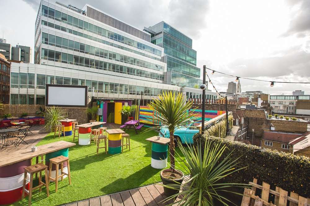 Party venues in London: Queen of Hoxton