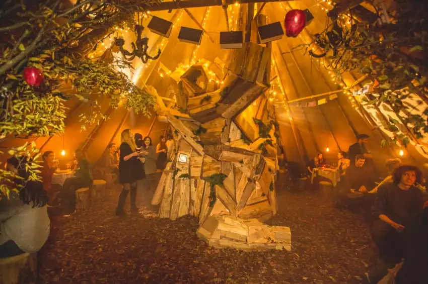 Party venues in London: Queen of Hoxton