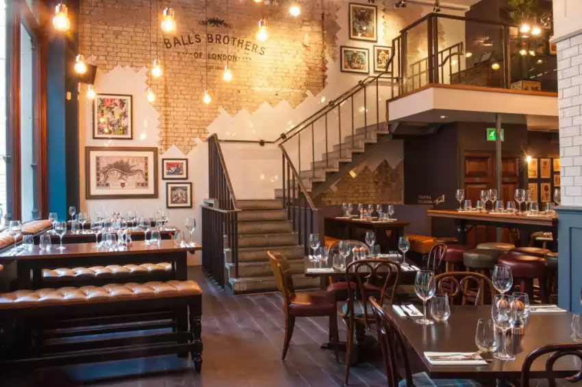 Party venues in London: Austin Friars - Balls Brothers Party venues in London: Austin Friars - Balls Brothers
