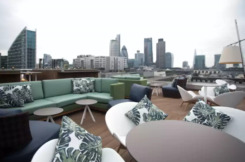 Christmas Party Venue in London : Aviary Christmas Party Venue in London : Aviary