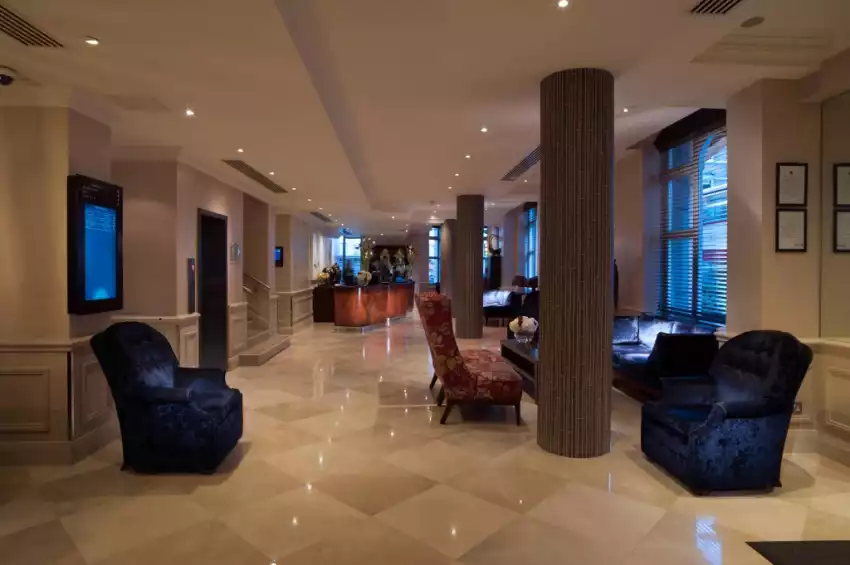 Radisson Blu Edwardian, Kenilworth Radisson Blu Edwardian, Kenilworth