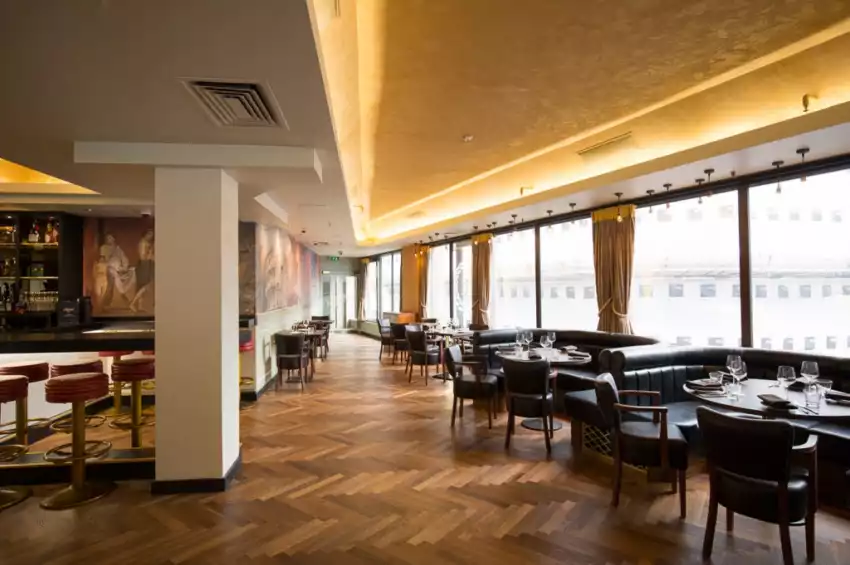 Party venues in London: Roma Bar and Restaurant