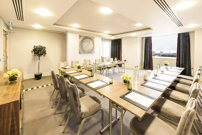Albert Suite