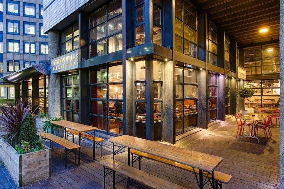 Party venues in London: London Wall Bar & Kitchen