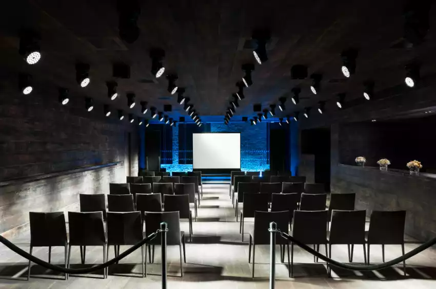 Christmas Party Venue in London : The London EDITION