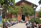 Conference venues in London: St. Paul's Church Outdoor Event Space