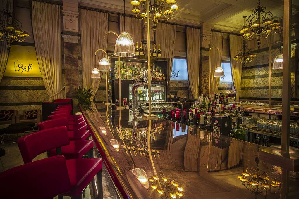 Party venues in London: Boyds Grill & Wine Bar