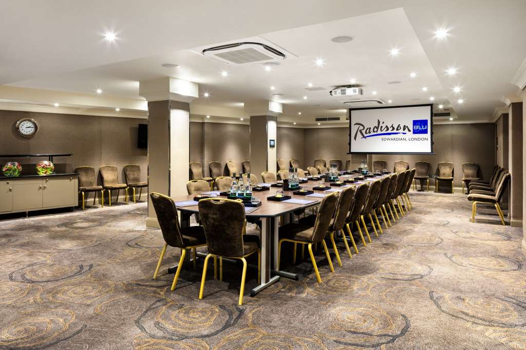 Radisson Blu Edwardian, Kenilworth