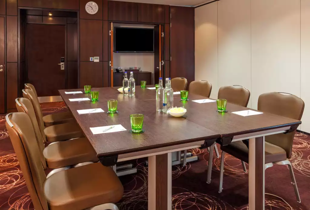 East / West India Suite