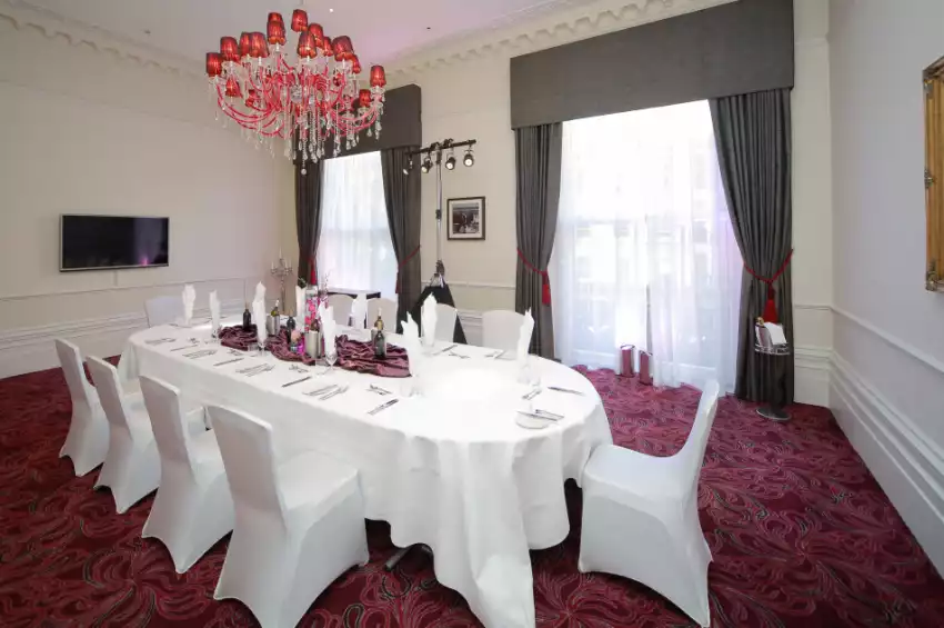 The Clermont Victoria