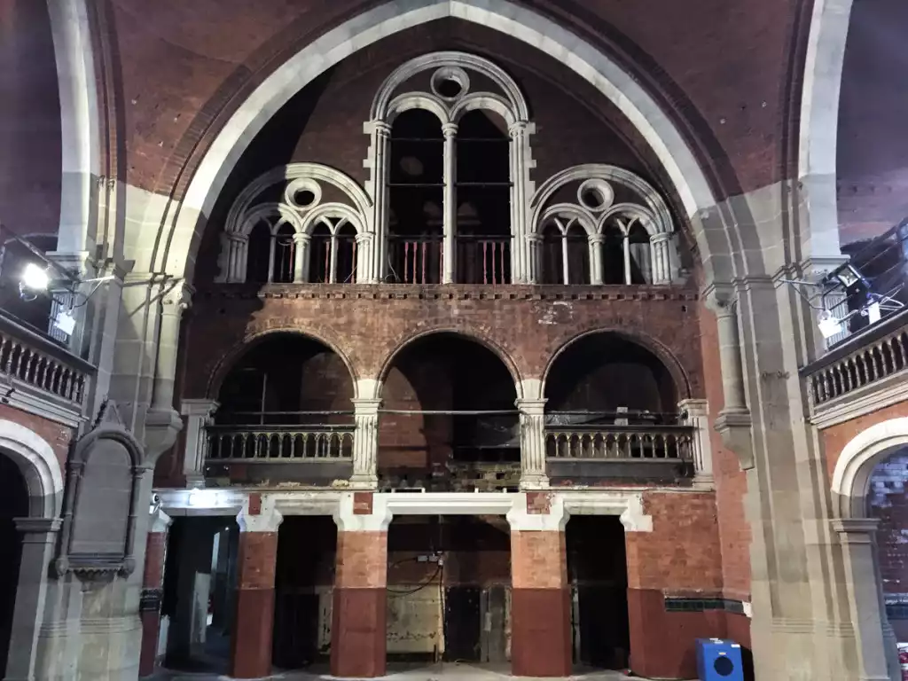 The 4 Balconies