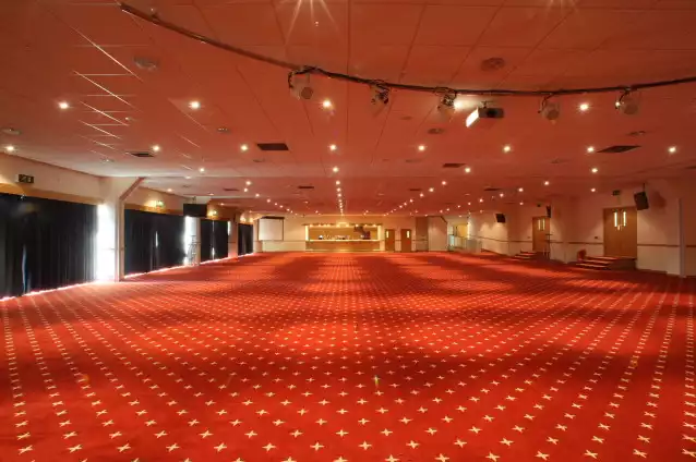 Conference venues in London: Lingfield Park Racecourse