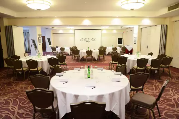 Oatlands Park Hotel