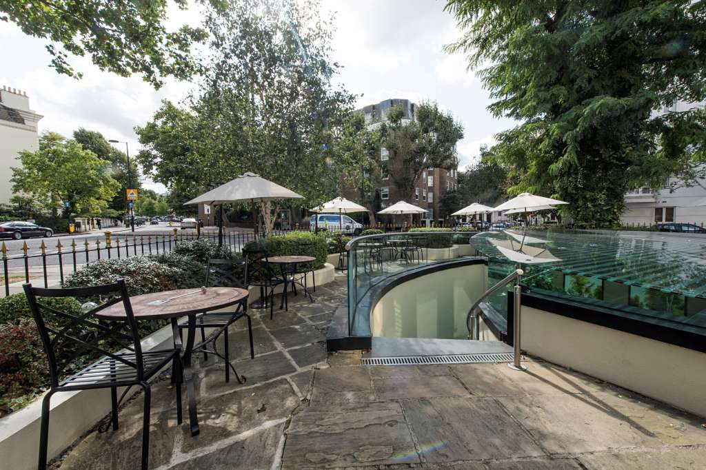 Conference venues in London: The Colonnade Hotel