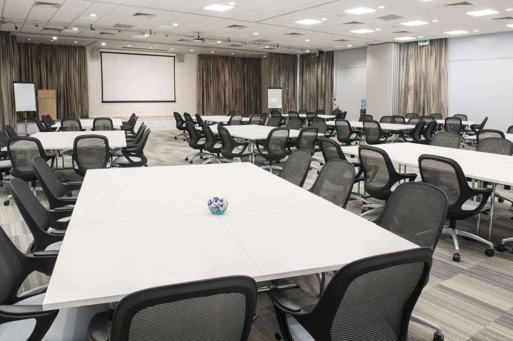 Conference venues in London: De Vere Latimer Estate