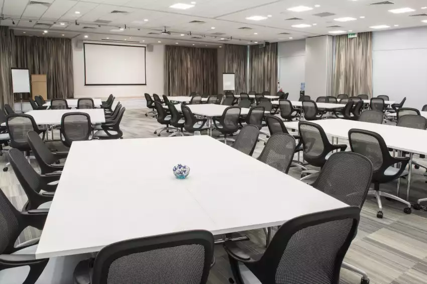 Conference venues in London: De Vere Latimer Estate