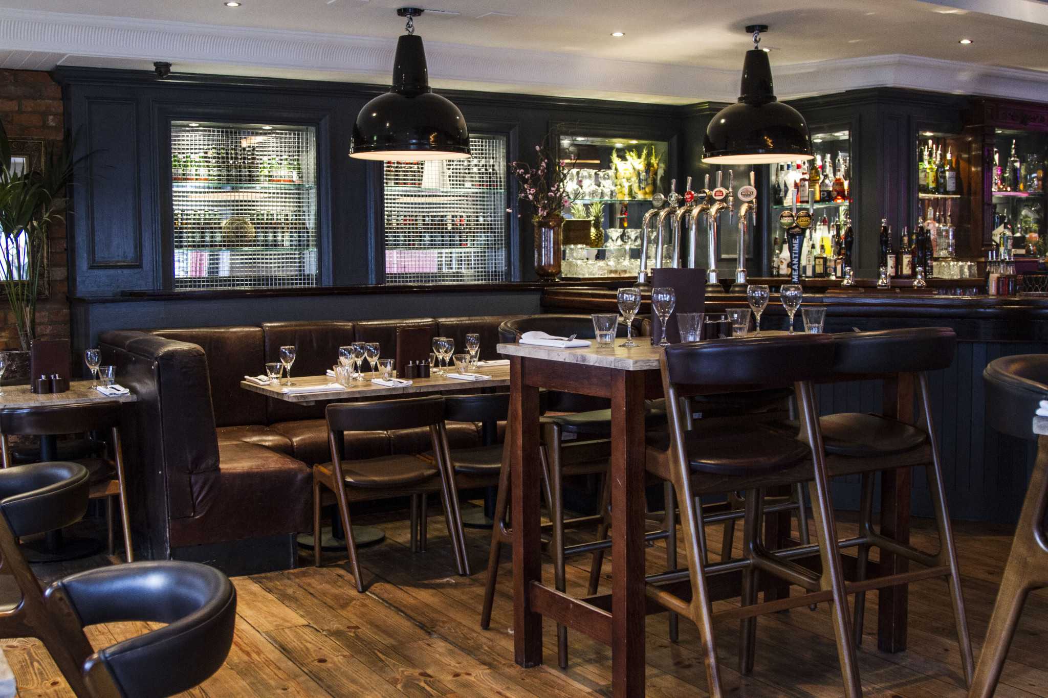 Main Bar