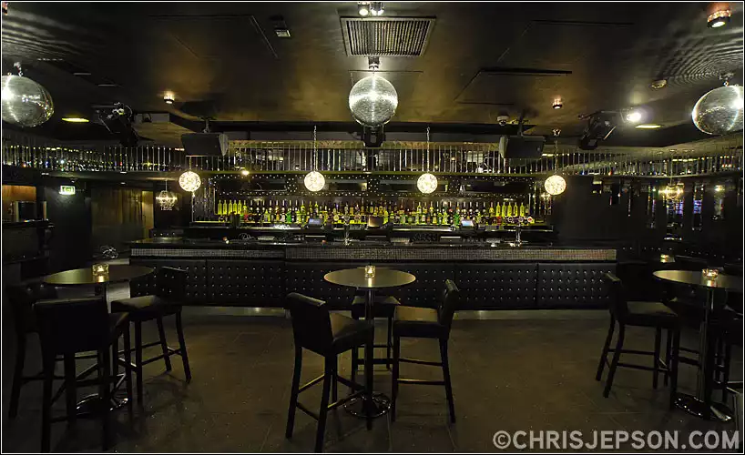 Opal Lounge