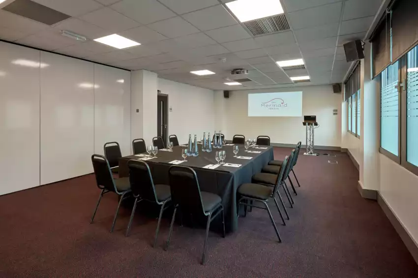 Christmas Party Venue in London : The Mermaid London