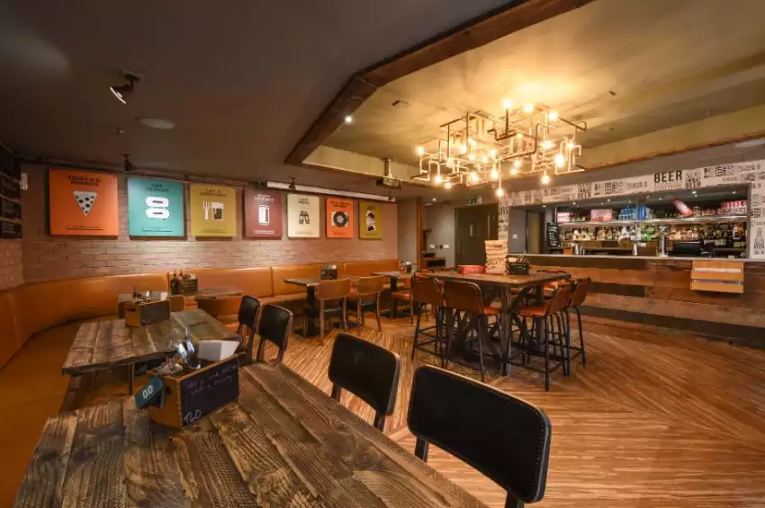 Party venues in London: Tank & Paddle Bishopsgate