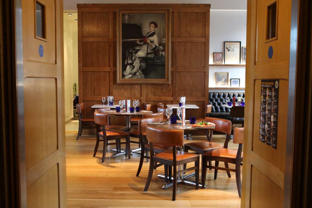 Party venues in London: Pheasantry - Kings Road