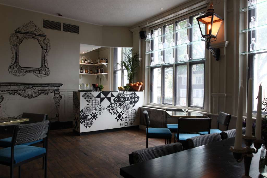 Party venues in London: The Dead Dolls House