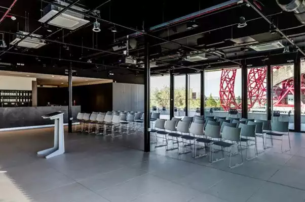 Party venues in London: The Last Drop