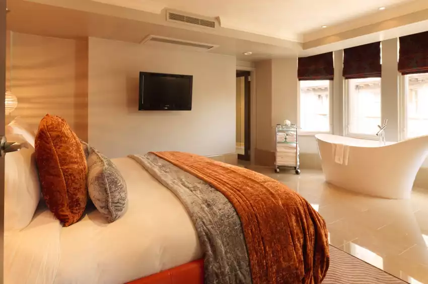 The Radisson Blu Edwardian, Bloomsbury Street