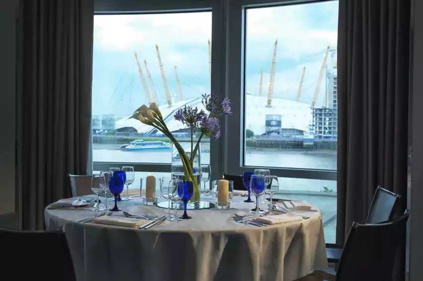 Radisson Blu Edwardian, New Providence Wharf