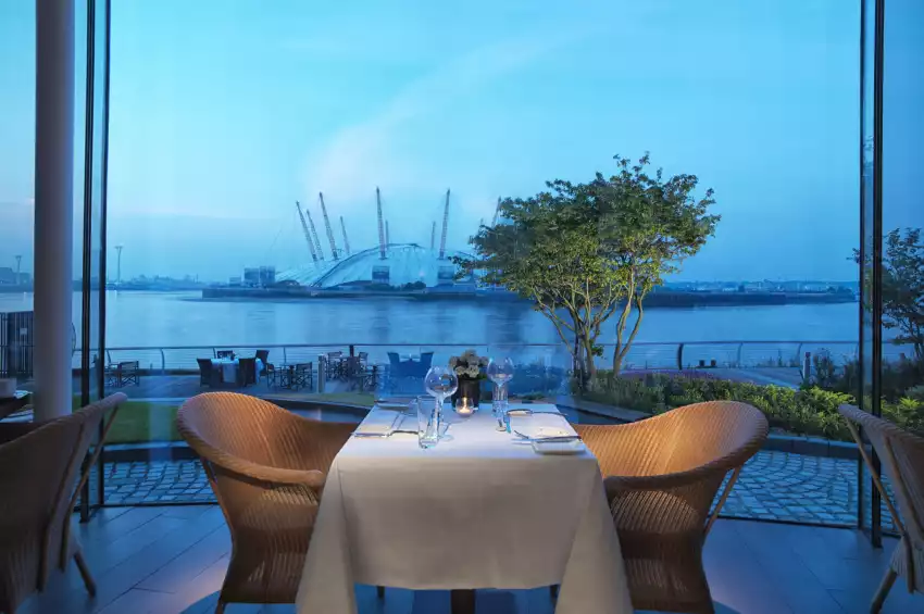 Radisson Blu Edwardian, New Providence Wharf