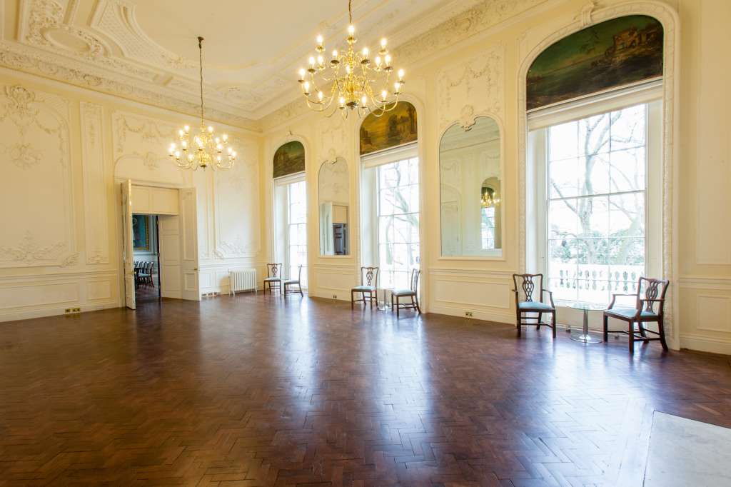 {10-11} Carlton House Terrace