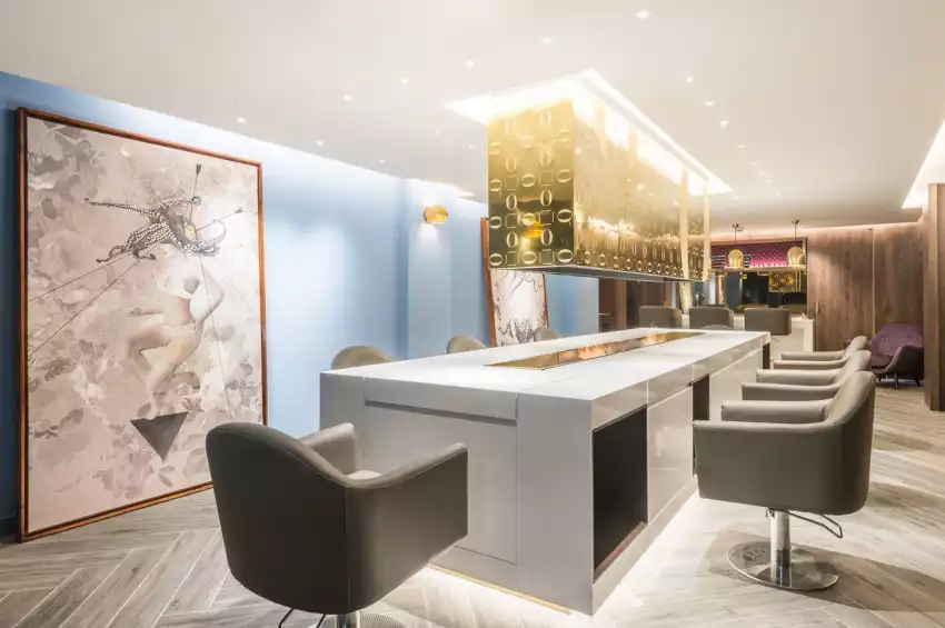 Party venues in London: SALON64