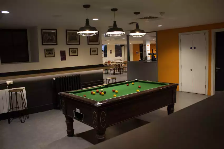 Party venues in London: The Guy's Bar