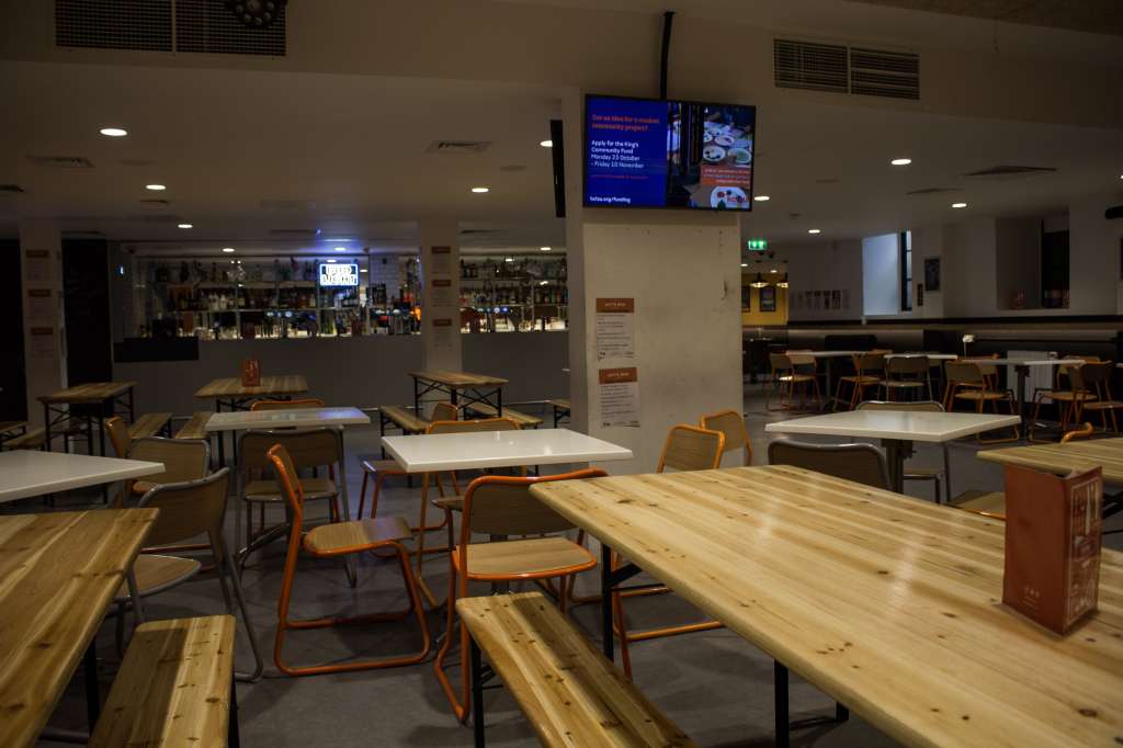 Party venues in London: The Guy's Bar