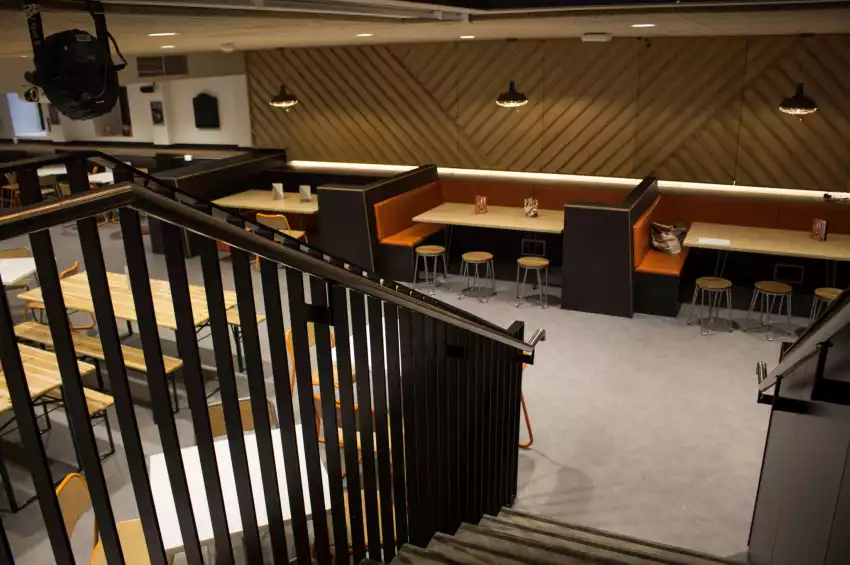 Party venues in London: The Guy's Bar