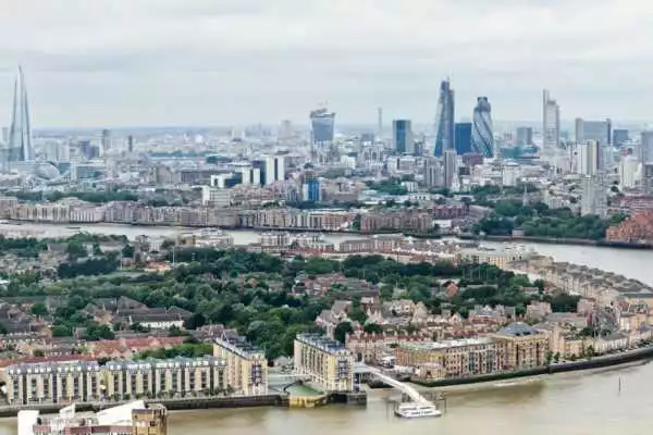 The view from 40 Bank Street