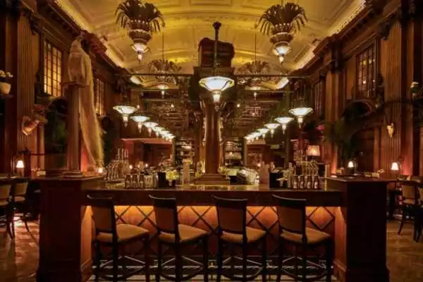 The Trading House